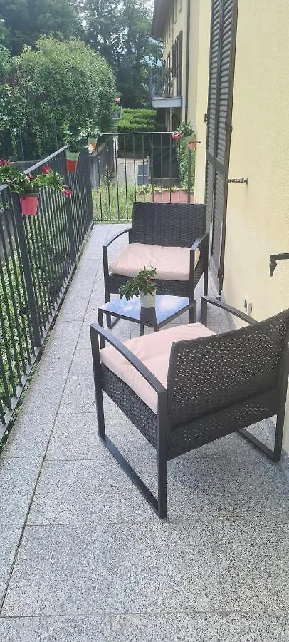 Casa Mirella - Appartamento Zona Bellagio Magreglio Italia