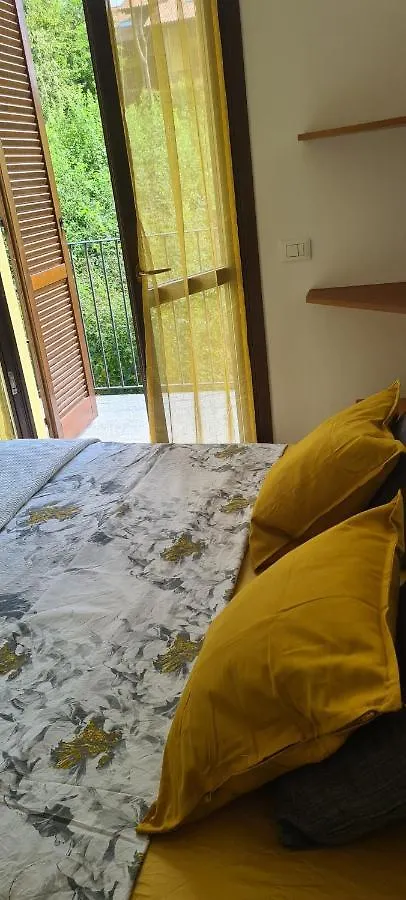 Casa Mirella - Appartamento Zona Bellagio Magreglio Ιταλία